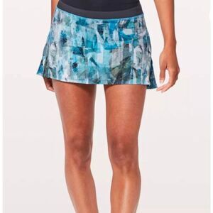 Lululemon Play Off the Pleats Running Tennis Skirt 6